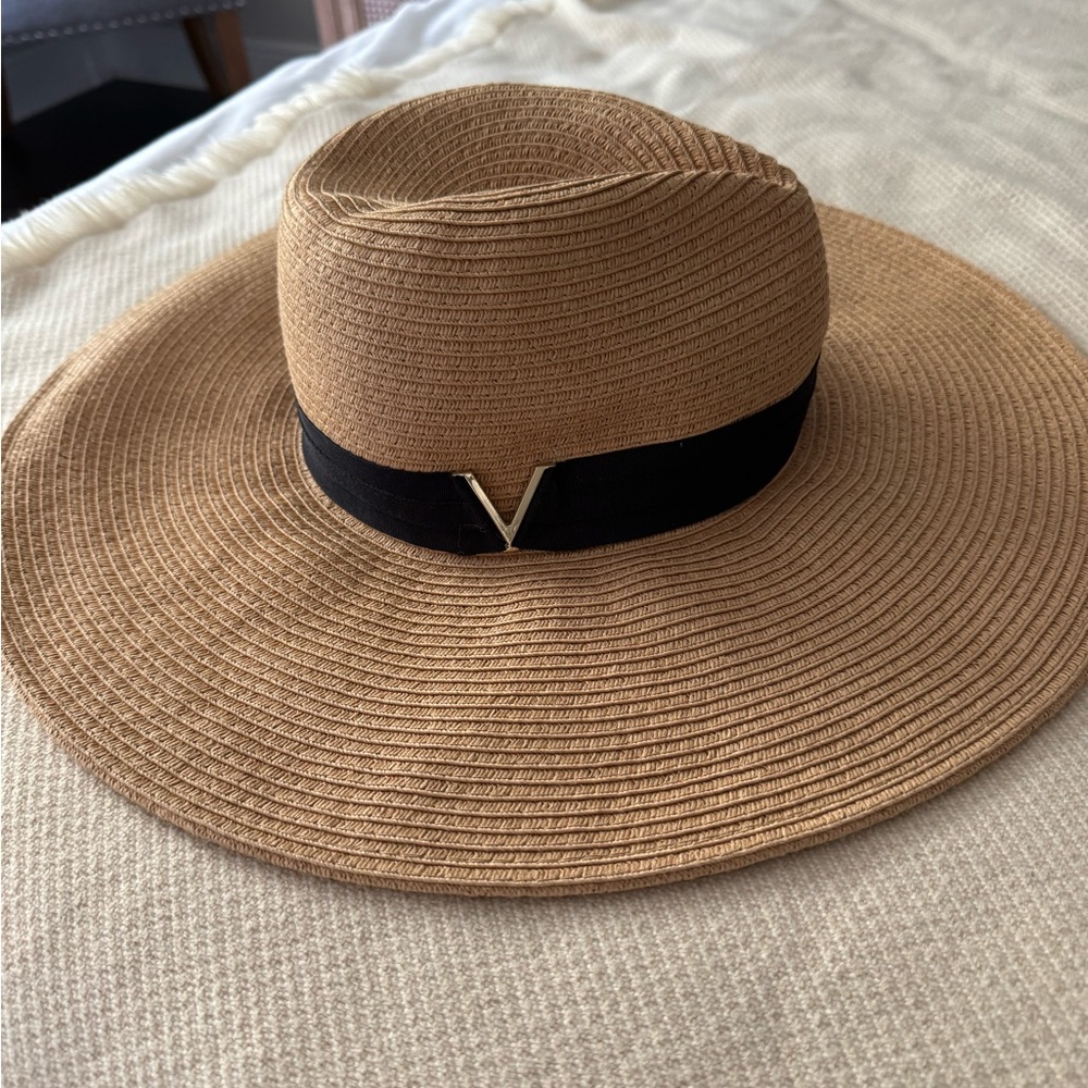 Vince Camuto Panama hat - Picture 3 of 4